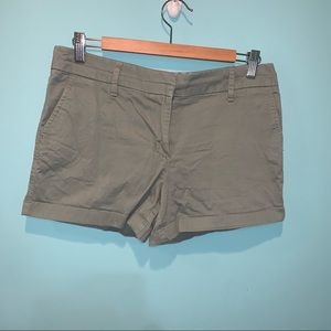 British khaki Women’s shorts size 6